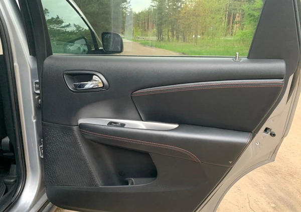 Dodge Journey cena 74500 przebieg: 122400, rok produkcji 2018 z Białystok małe 407
